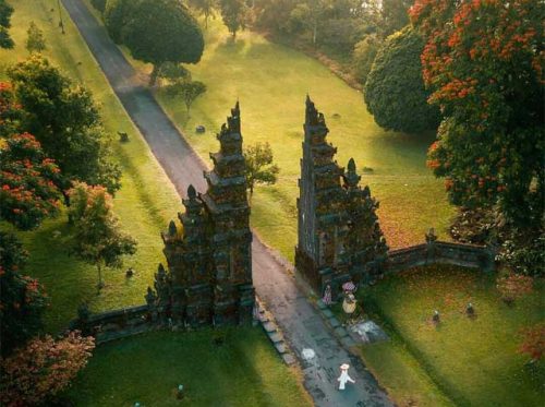 handara-gate-bedugul